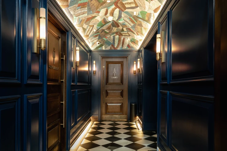 Bathrooms 16