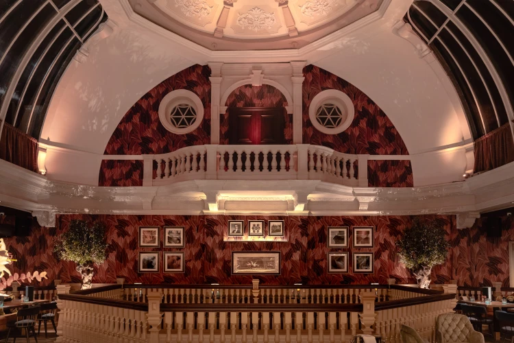 Upper Floor 10