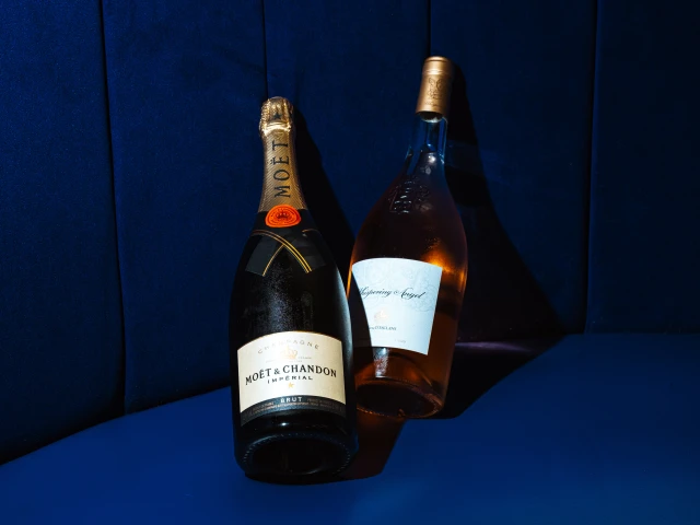 Moet Whispering 5991