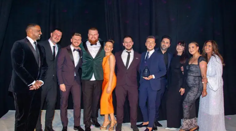 CUT CRAFT WINNERS JA FB 1